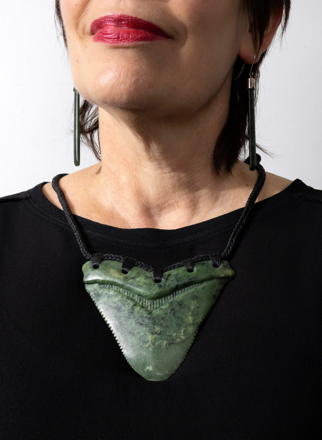 Pounamu -  XL Megalodon Tooth