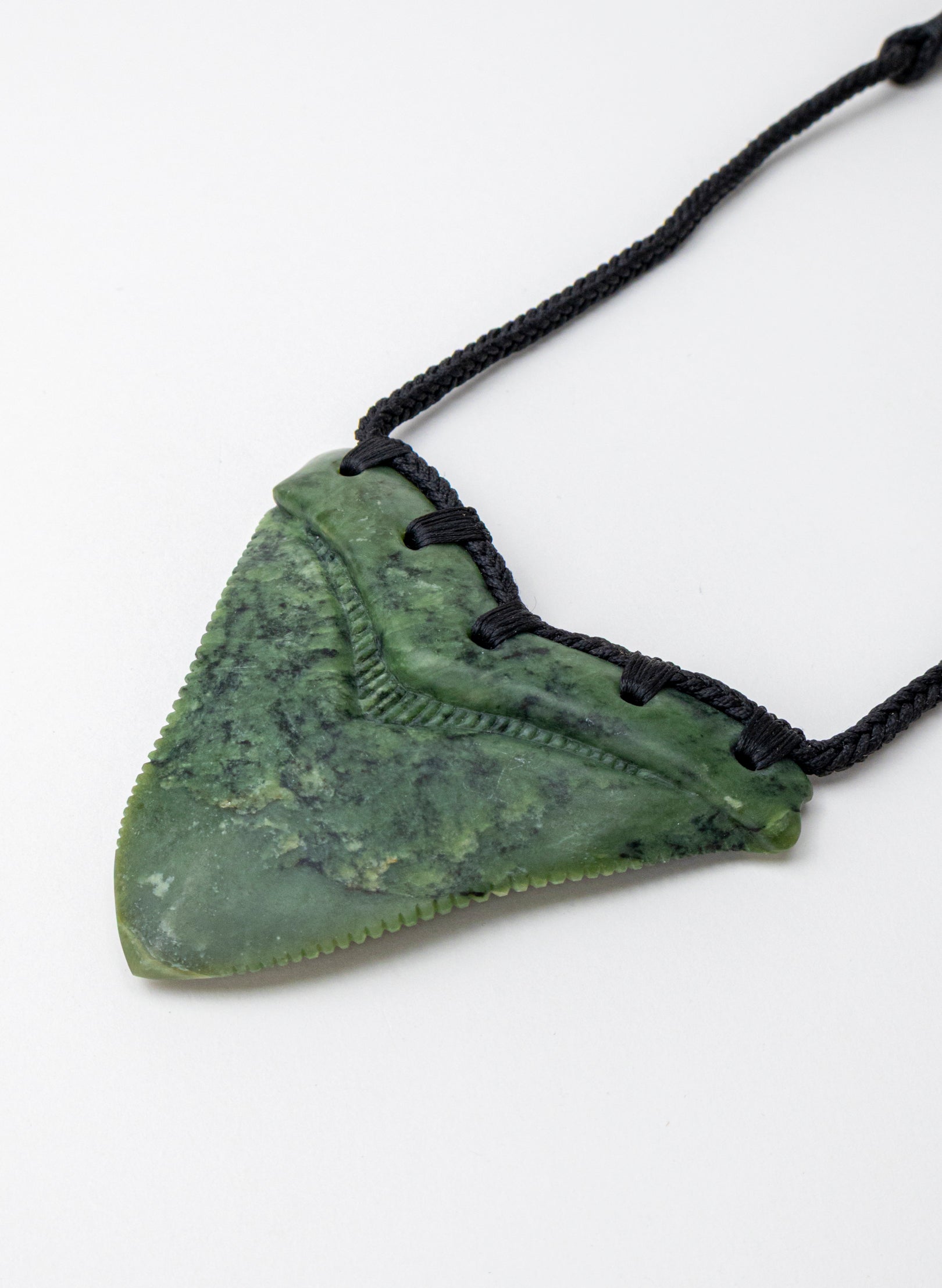 Pounamu -  XL Megalodon Tooth