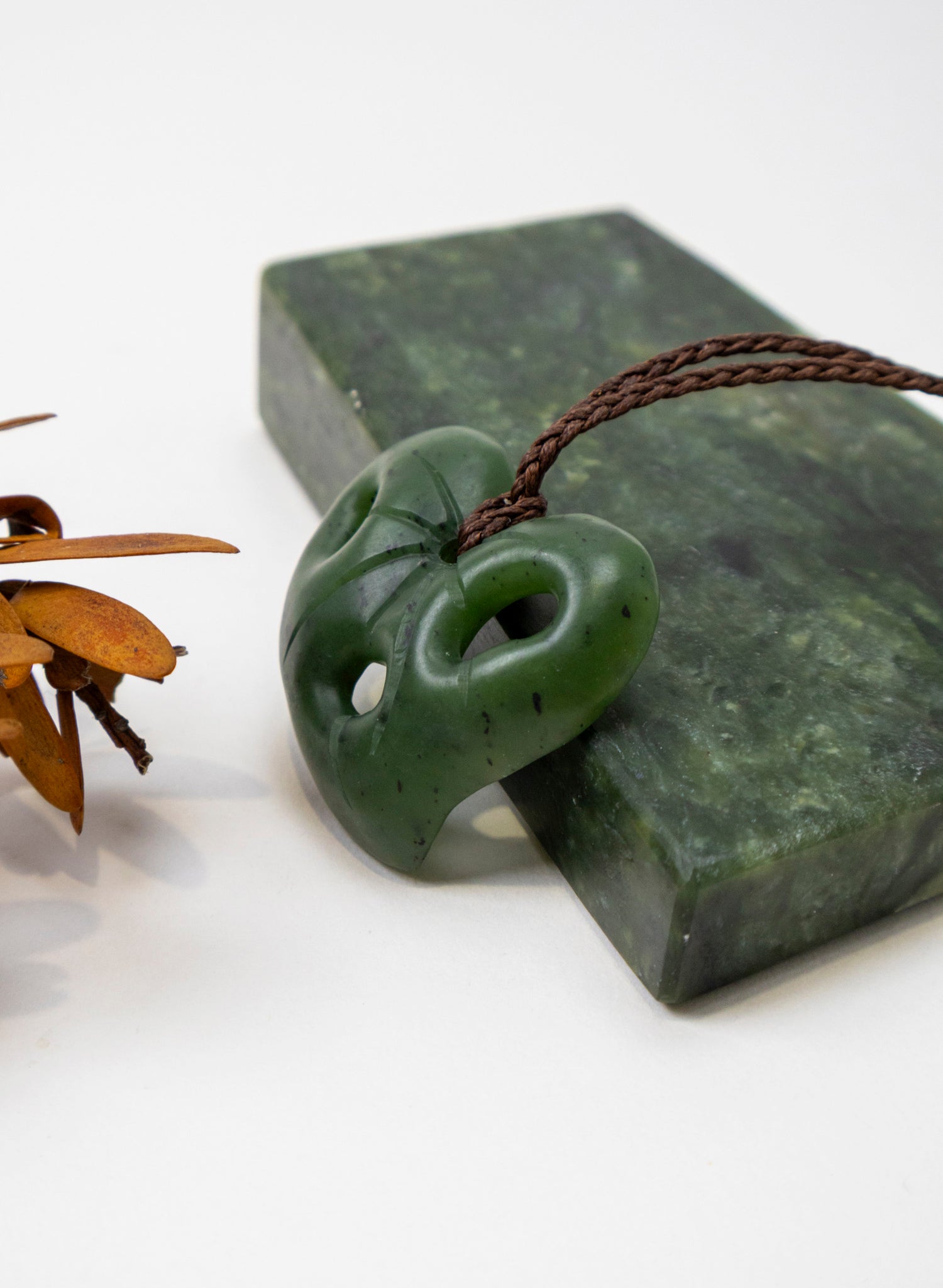 Pounamu Kawakawa Leaf