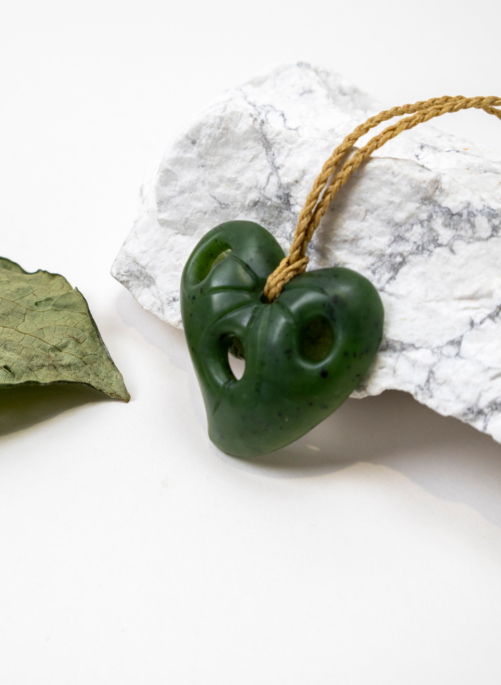 Pounamu Kawakawa Leaf