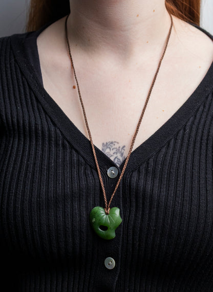 Small Pounamu Kawakawa Leaf