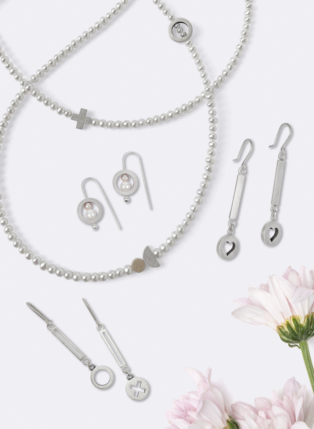 Still Point White - Necklace