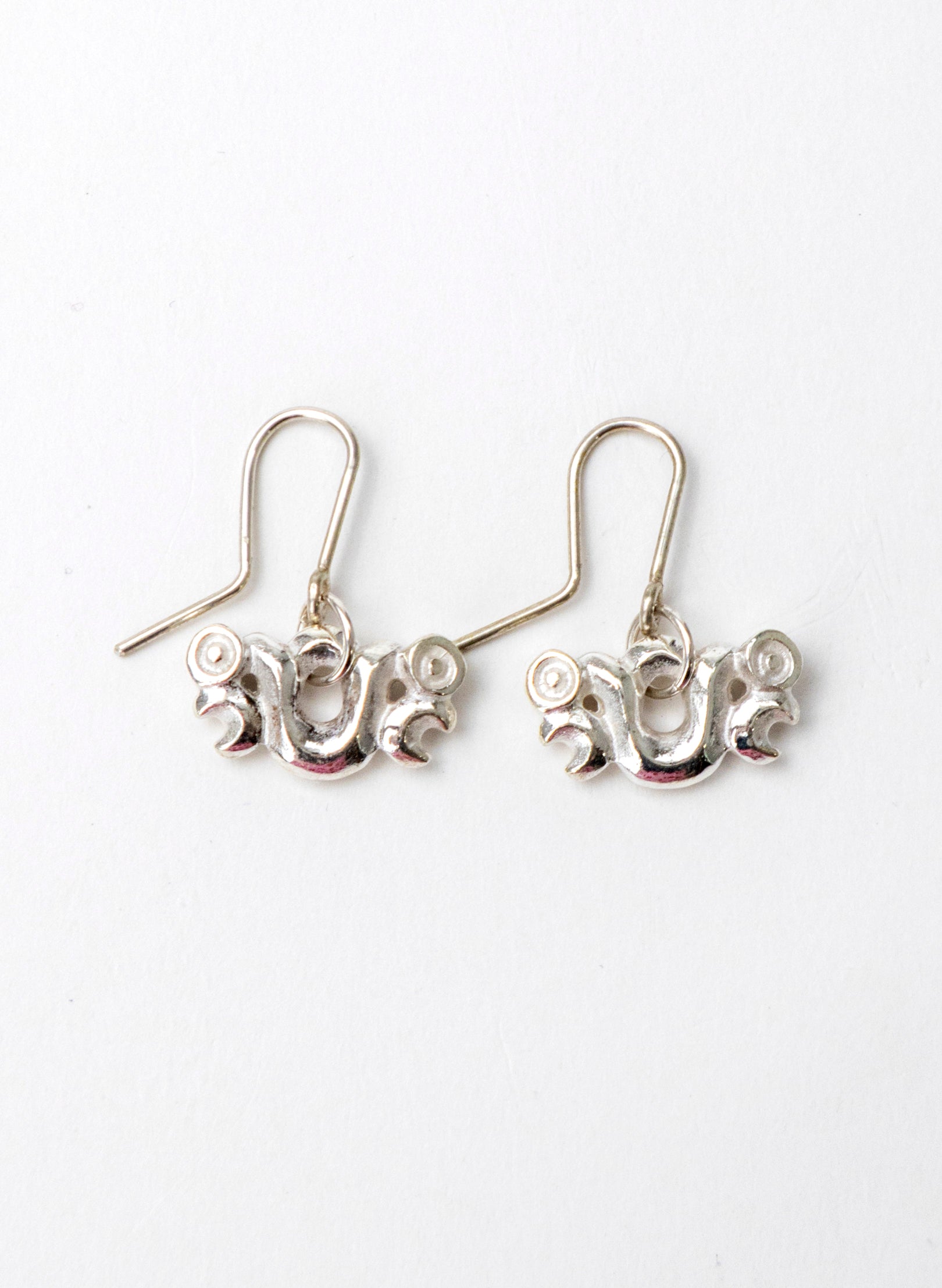 Pekapeka Earrings