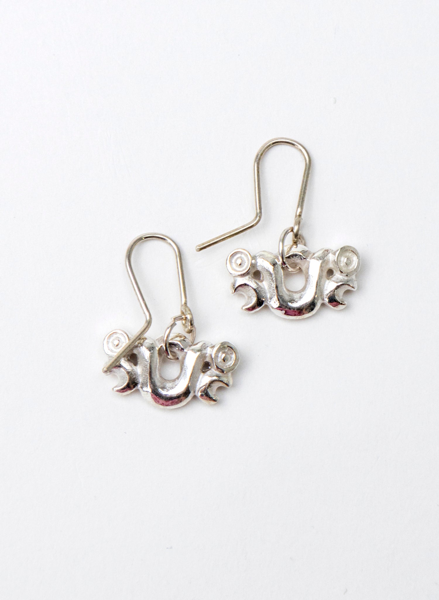 Pekapeka Earrings