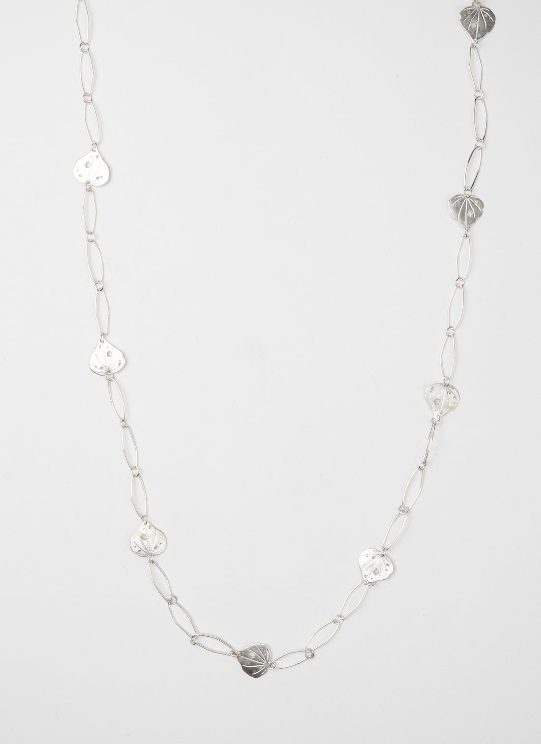 Kawakawa Long Necklace