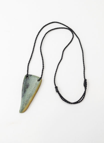 Pounamu Niho Pendant