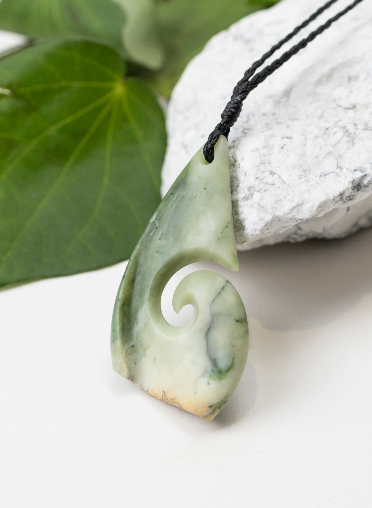 Pounamu Hei Matau