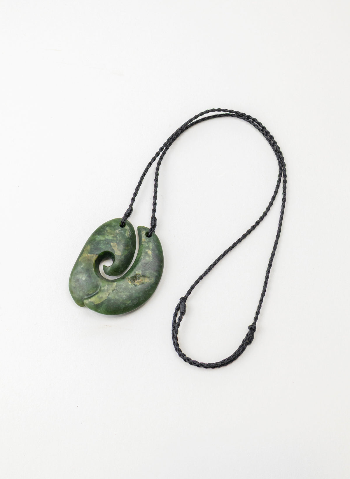 Pounamu Hei Matau