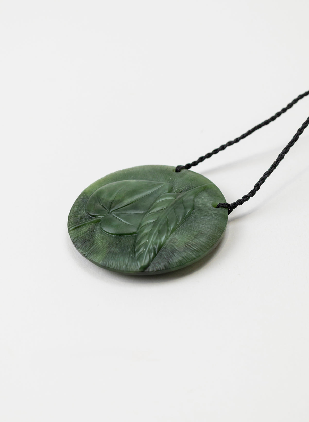Carved Pounamu Porohita Necklace with Leaf Detailing