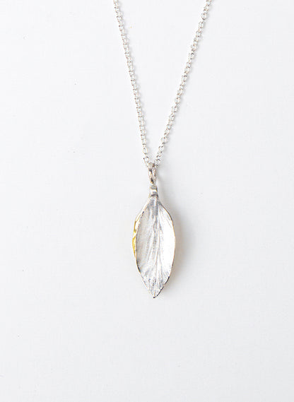 Double Leaf Pendant