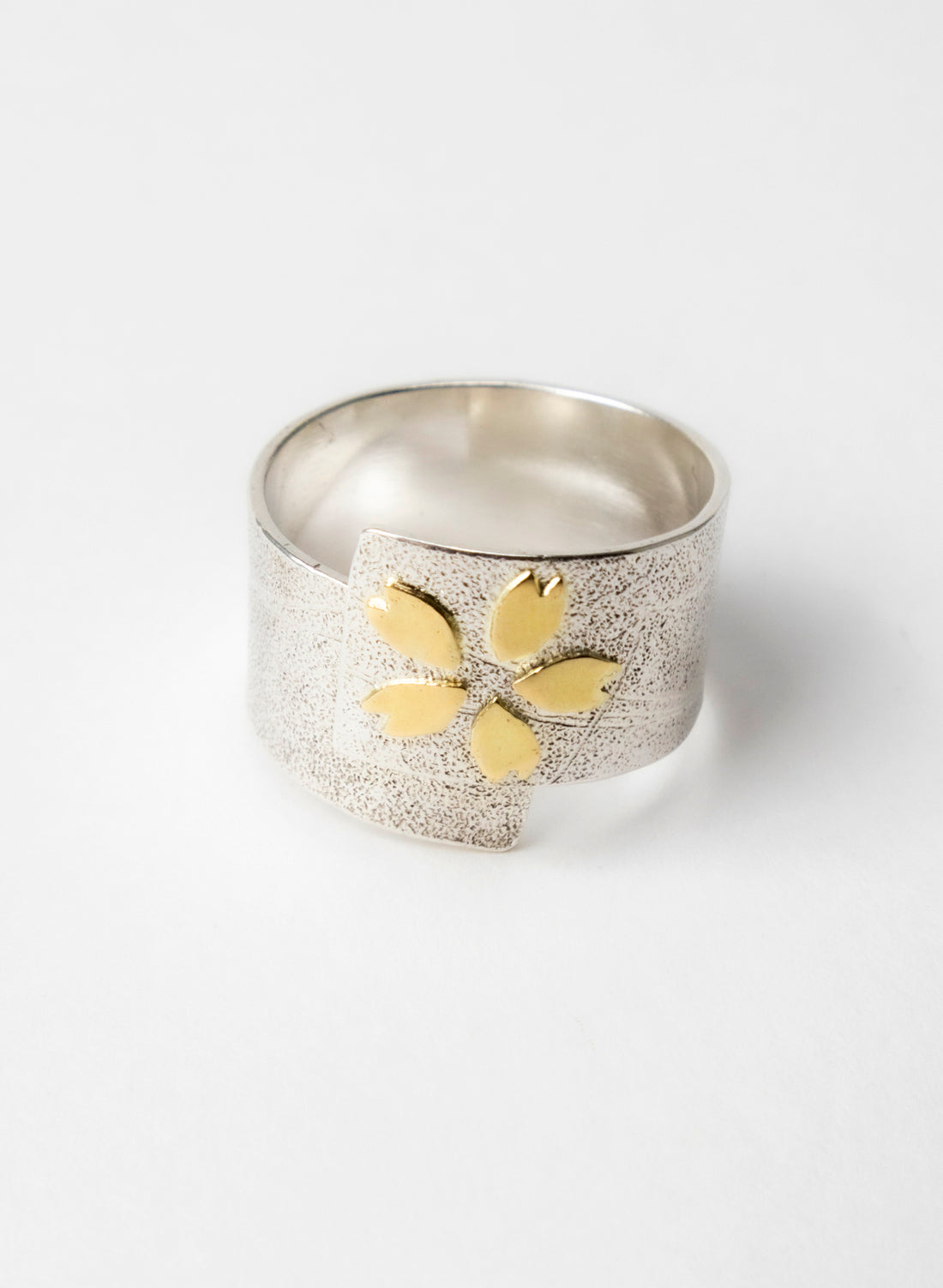 Sakura Gold Petal Ring