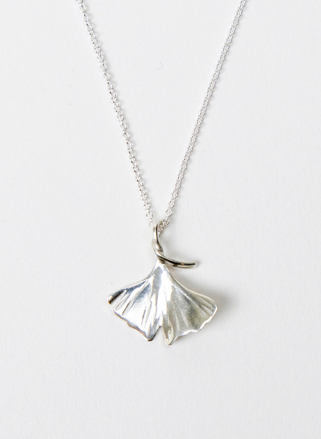Silver Gingko Leaf Pendant