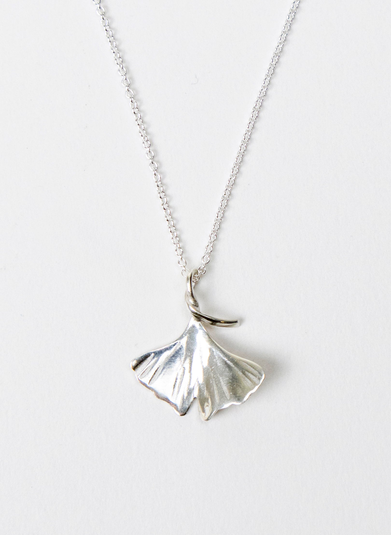 Silver Gingko Leaf Pendant