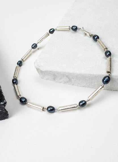 Scroll Necklace