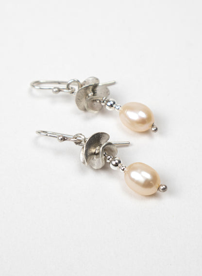 Round Leaf with White Pearl Earrings