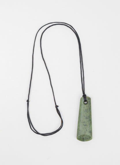 Raukaraka Pounamu