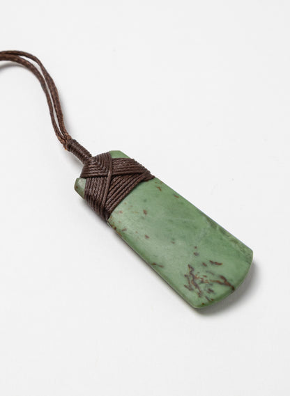 Pounamu Cross Over Pendant