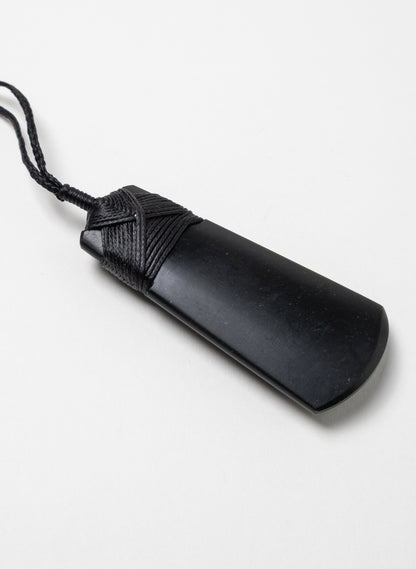 Pounamu Cross Over Pendant