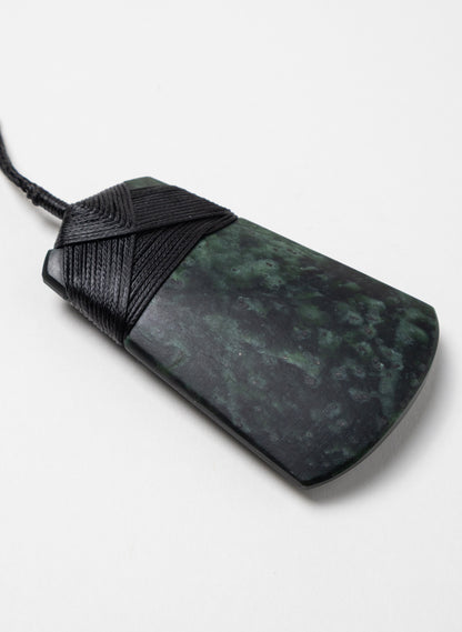 Pounamu Cross Over Pendant