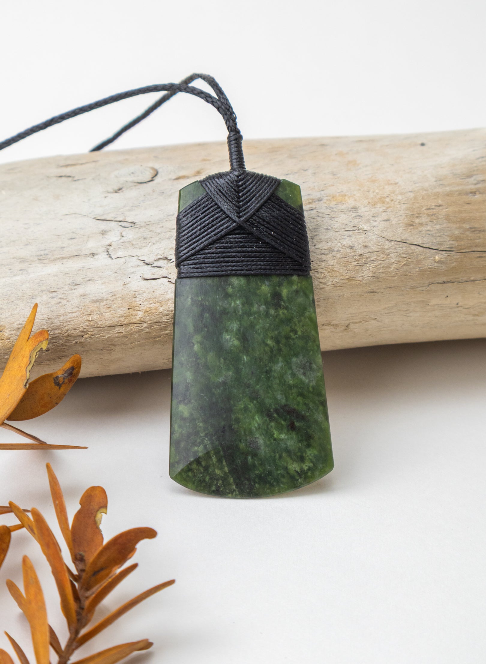 Pounamu Cross Over Pendant