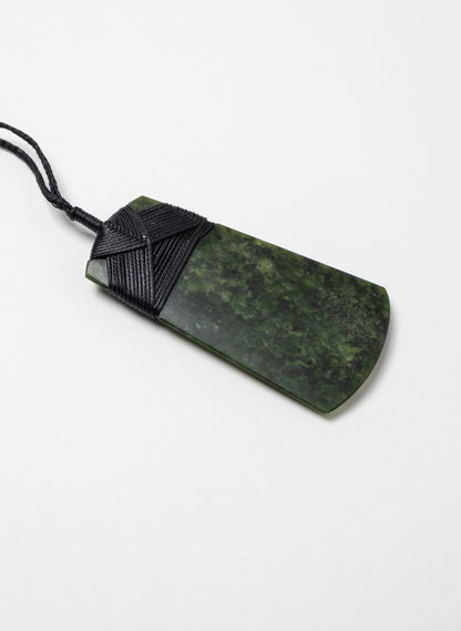 Pounamu Cross Over Pendant