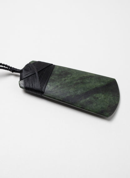 Pounamu Cross Over Pendant