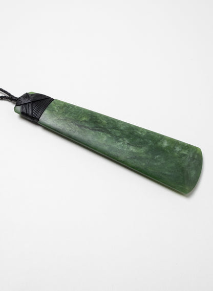 Pounamu Cross Over Pendant
