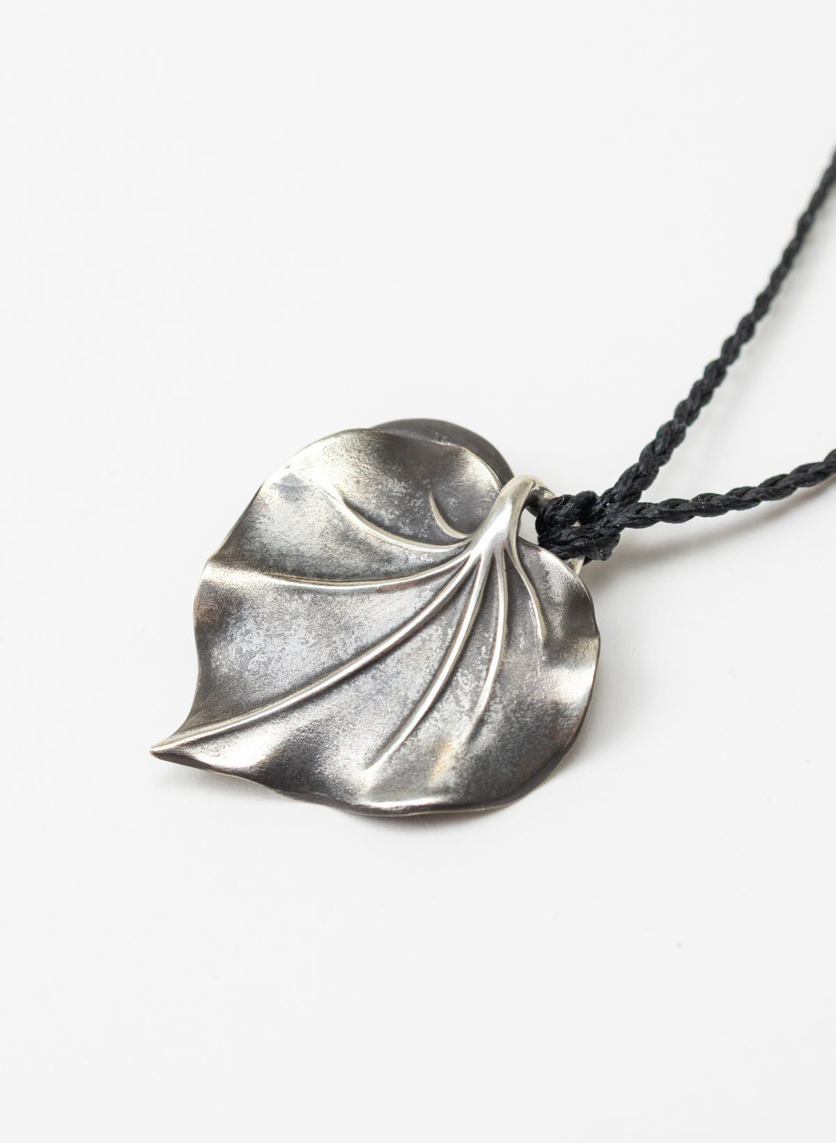 Sterling Silver Kawakawa Leaf with a Pounamu Insert