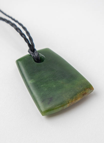 Retangular Pounamu Toki