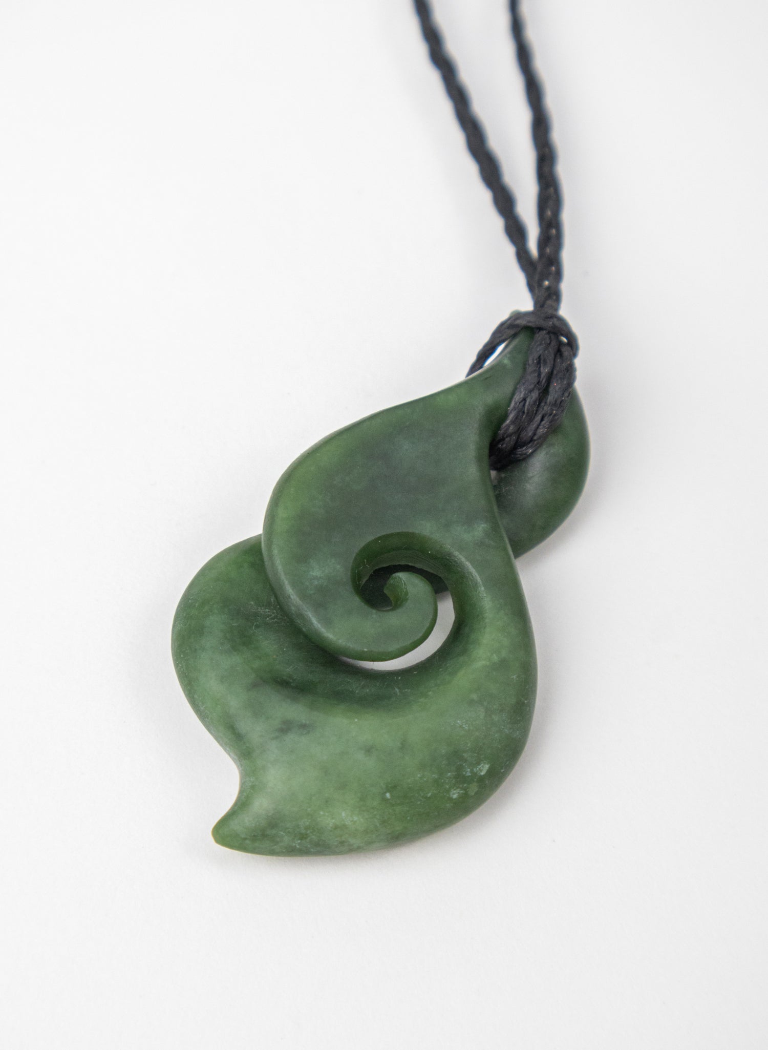 Twist Leaf Pounamu Pendant