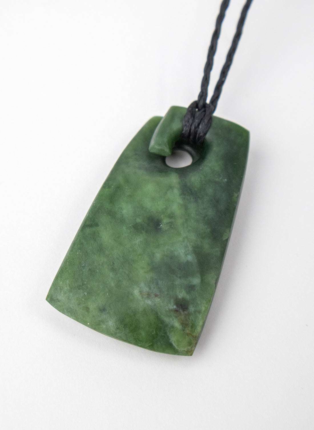 Retangular Koru Pounamu Toki