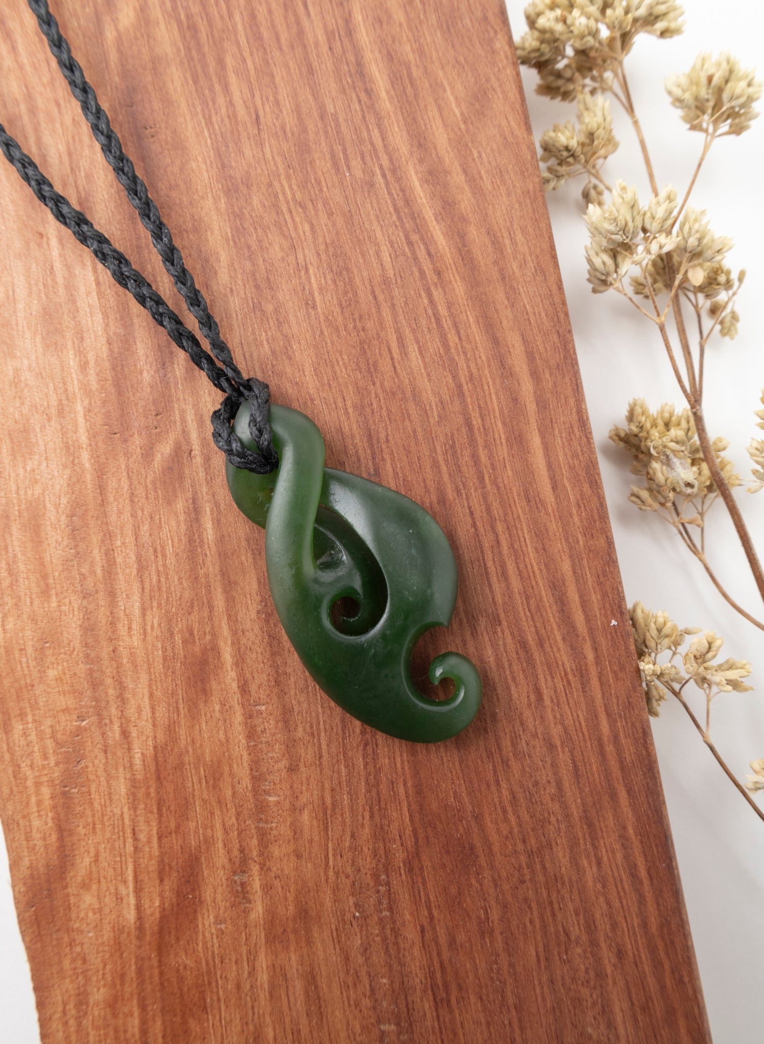 Tūī  Arahura Pounamu