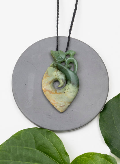 Mania Hei Matau Pounamu Pendant