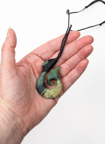 Hei Matau Pounamu