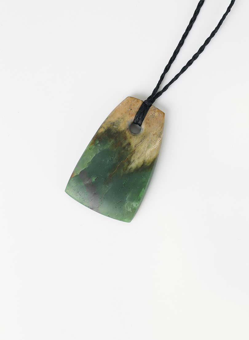 Drop Pounamu Pendant