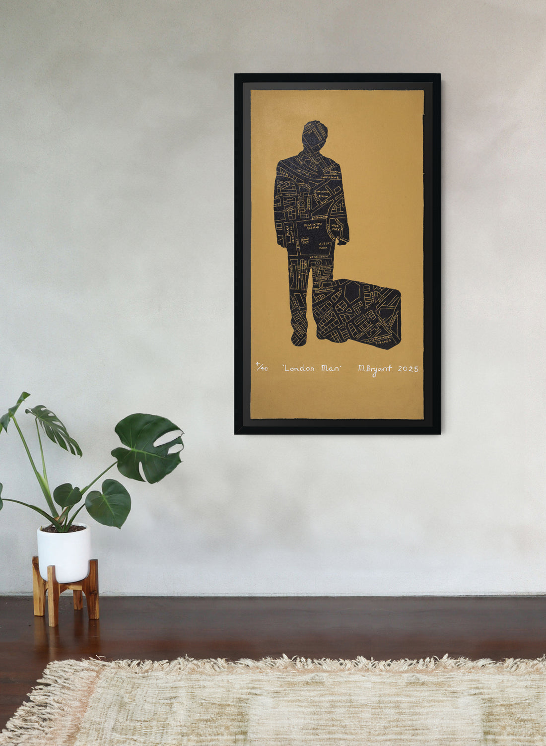 London Man 4/40 - Framed