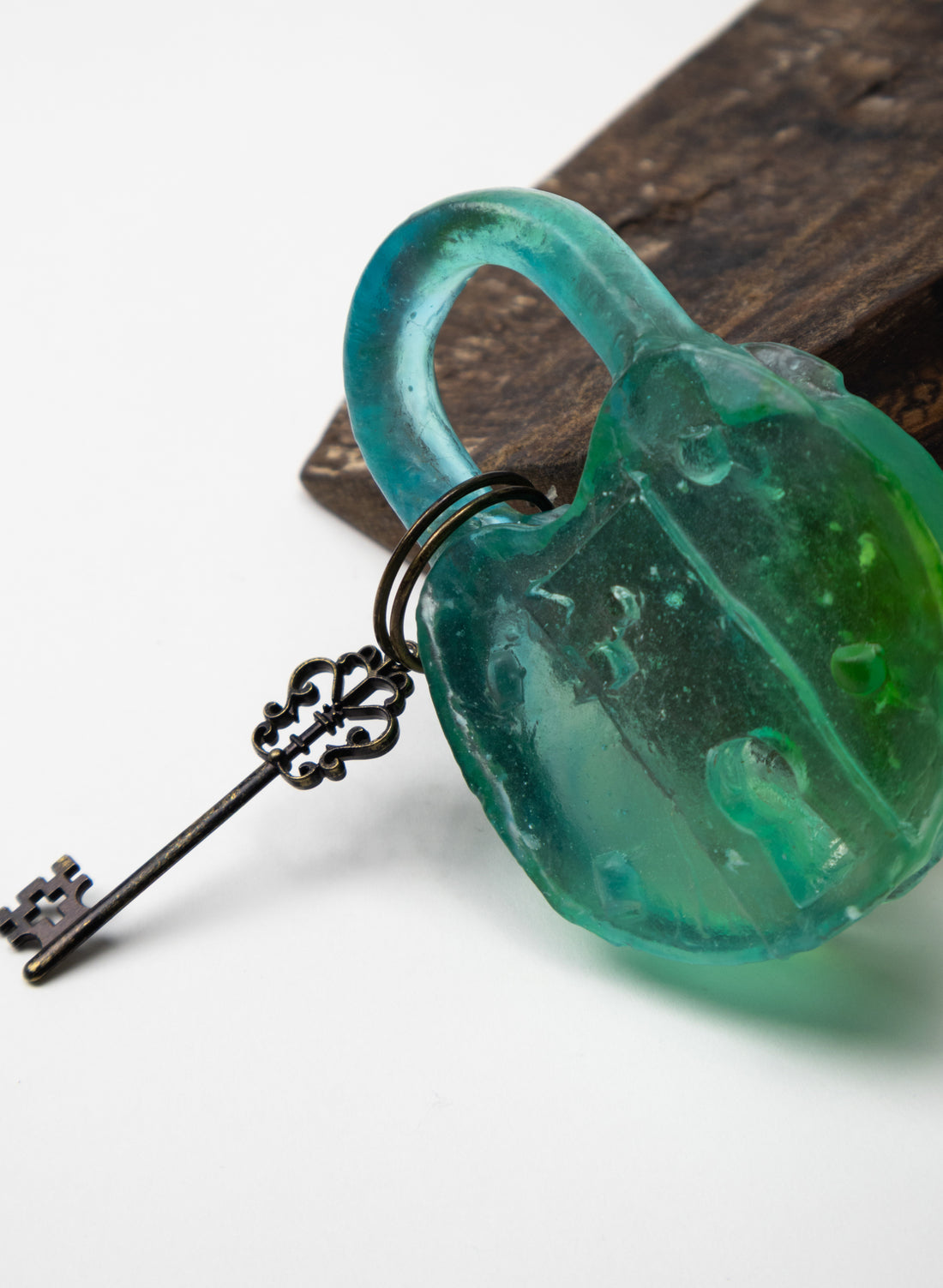 Assorted Glass Padlock 