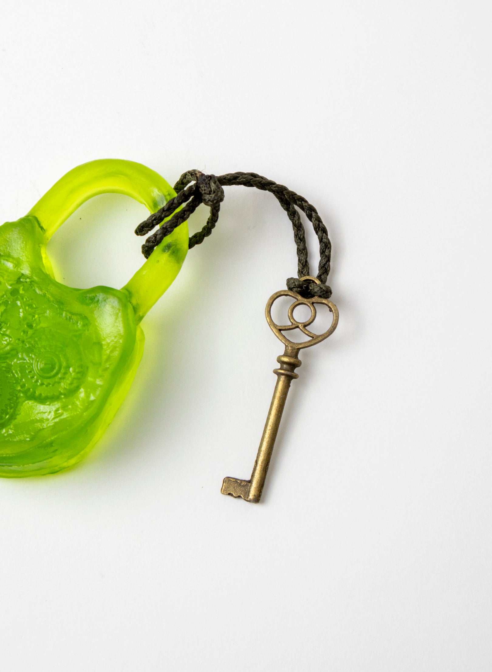 Assorted Glass Padlock 