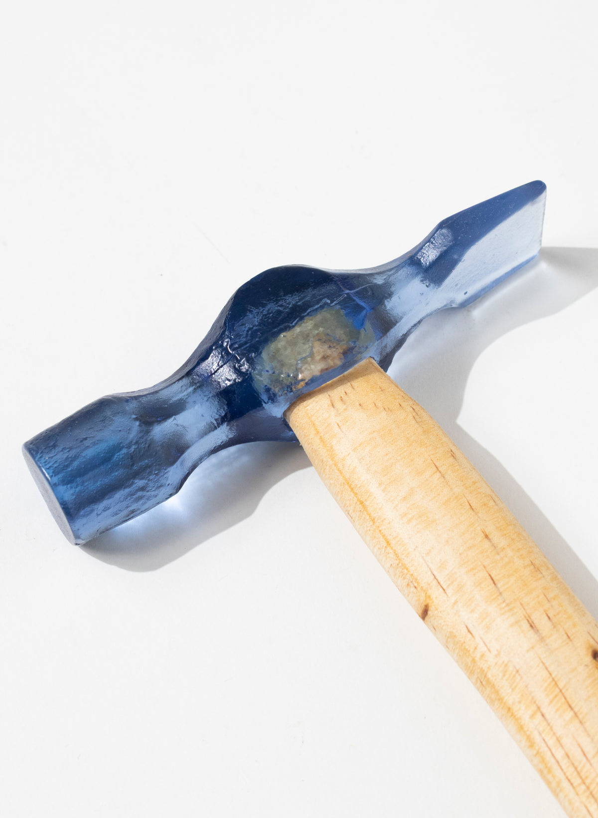 Steel Blue Cross Pien Glass Hammer