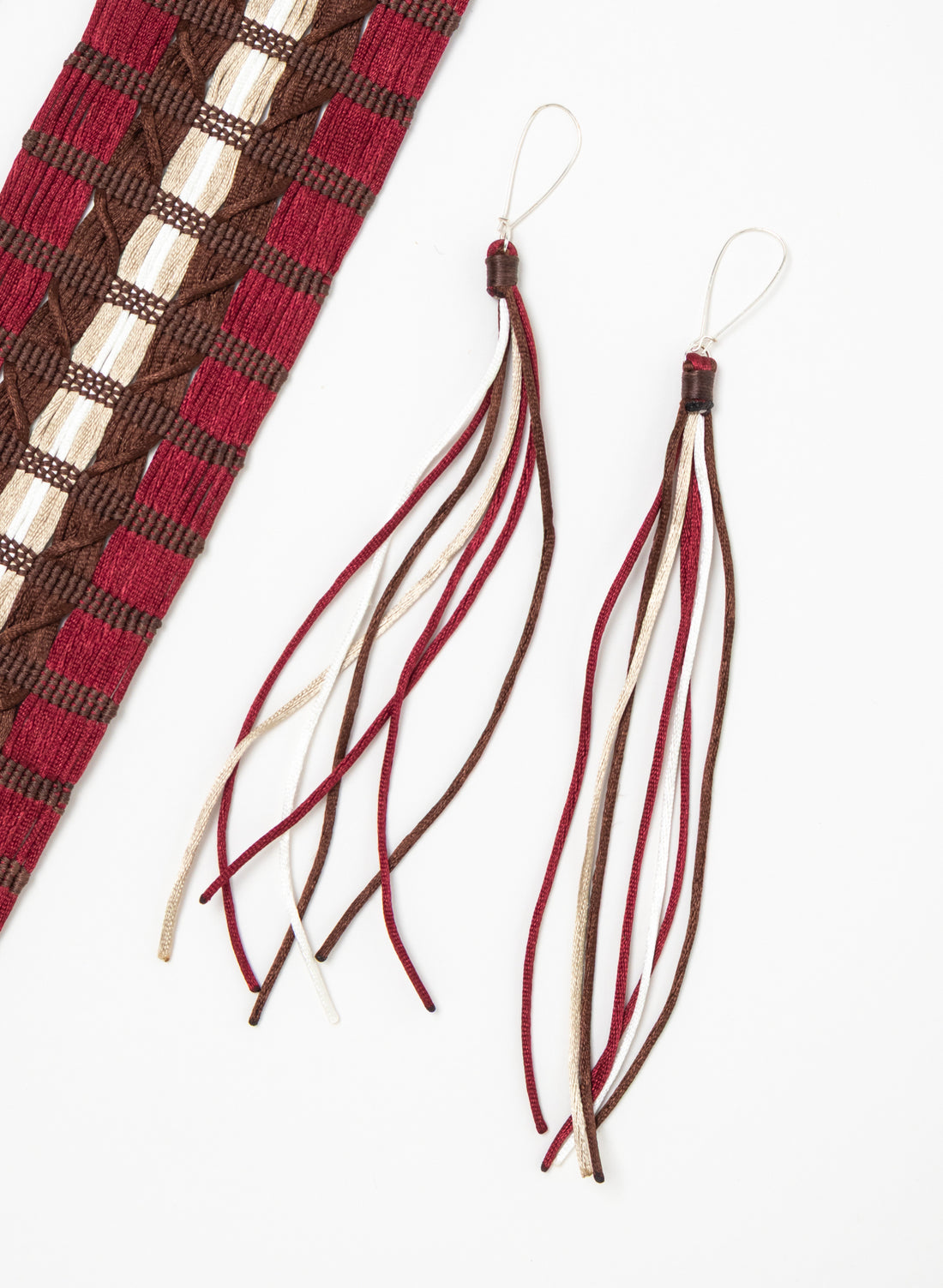 Red Mau Kakī and Mau Taringa Set