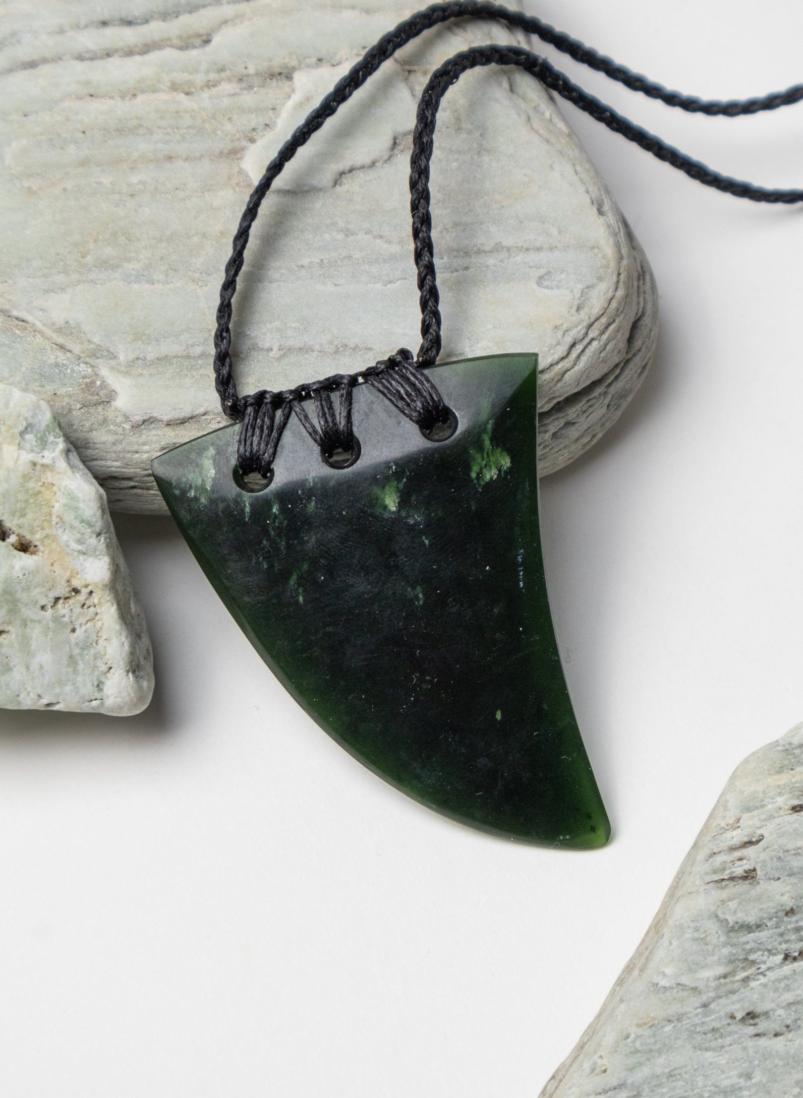 Pounamu Niho