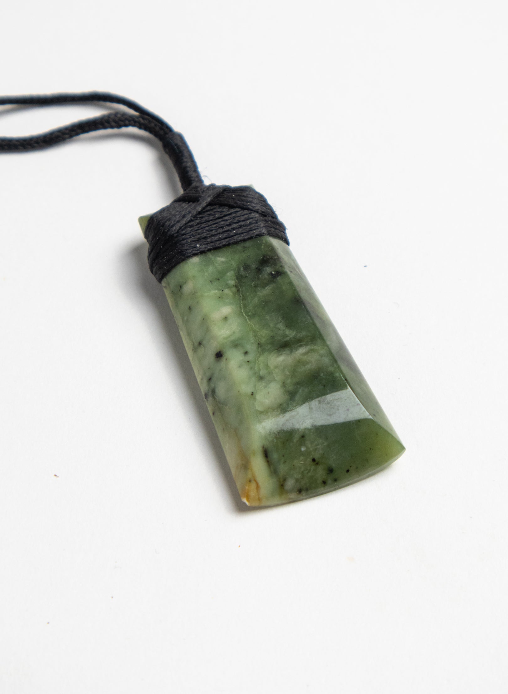 Bound Pounamu Toki