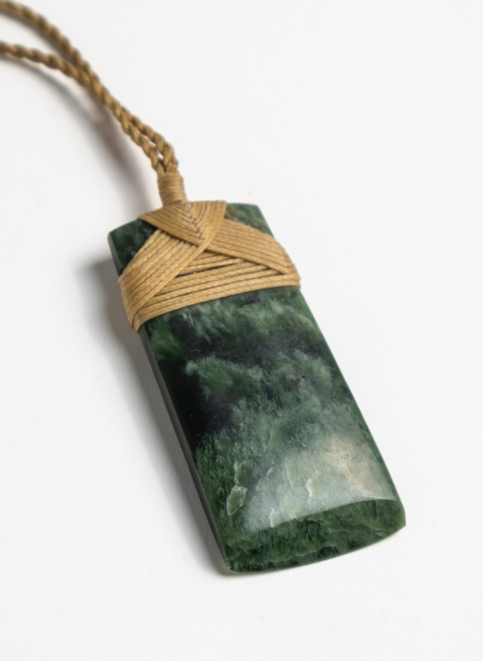 Bound Pounamu Toki