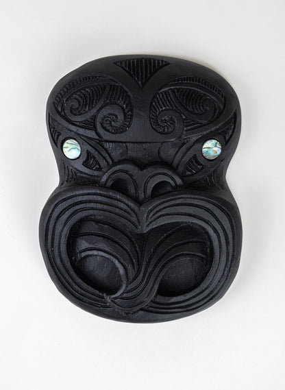 Te Ihi - Black