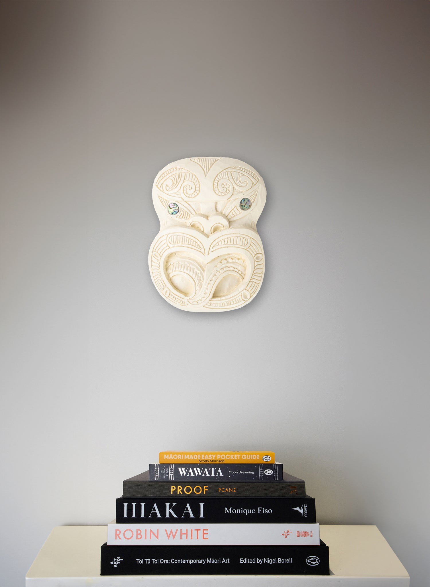 Te Wehi - White