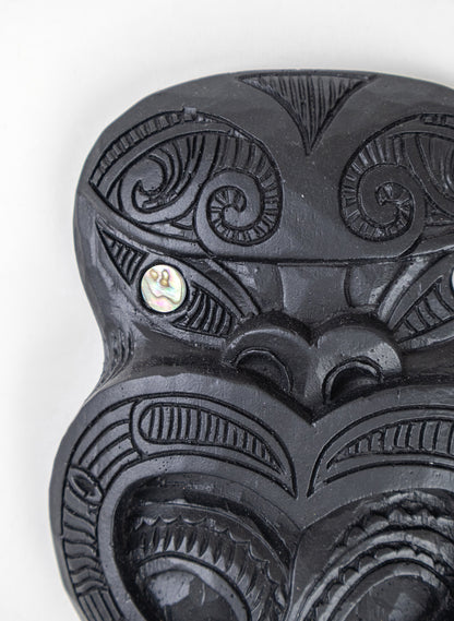 Te Wehi - Black