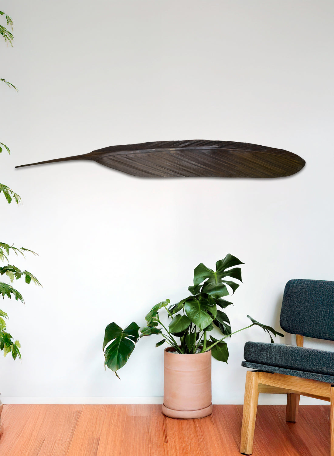 Karearea Feather Copper 1395mm