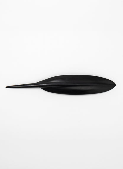 Tūī Feather Swamp Kauri 470mm