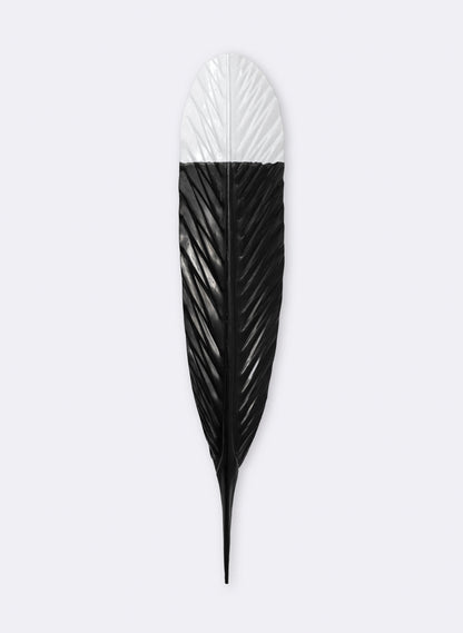 Huia Feather 585mm