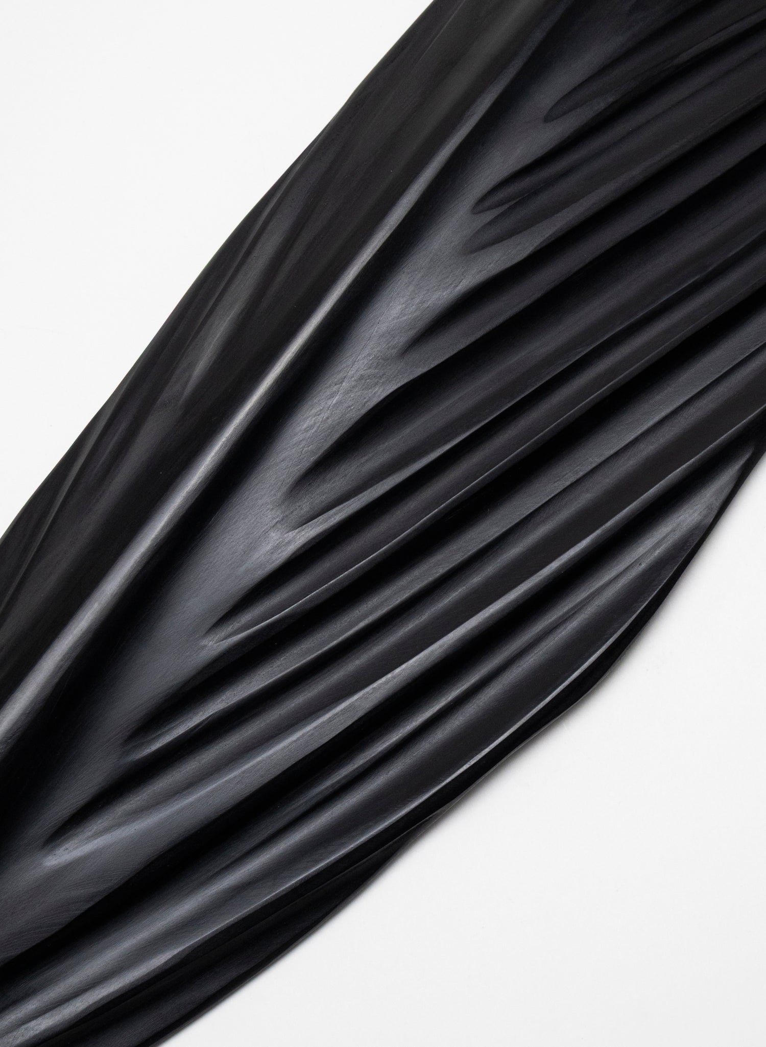Tūī Feather Swamp Kauri 1080mm